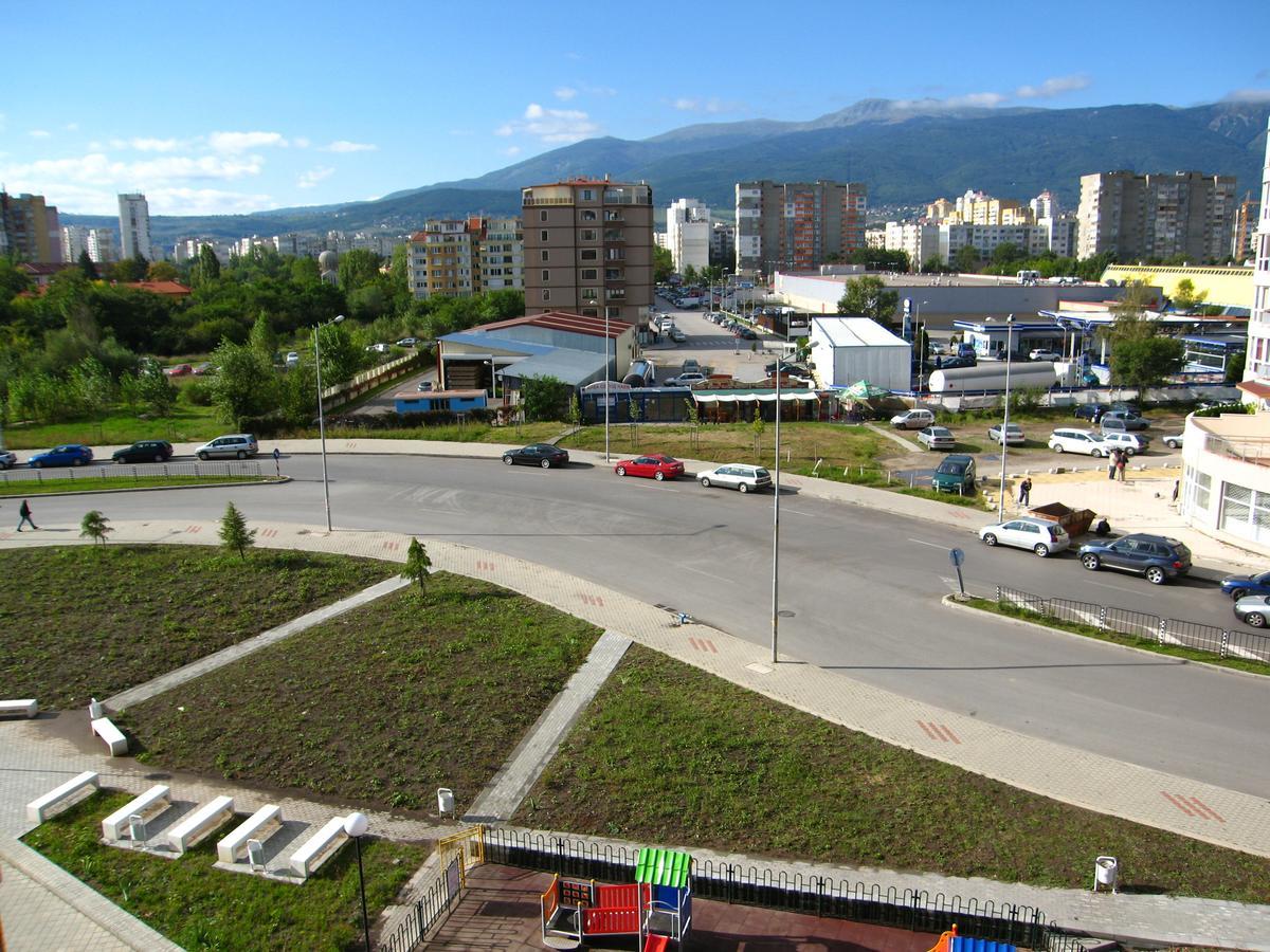 Mladost Apartments София Экстерьер фото
